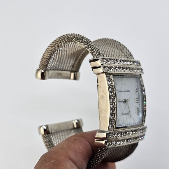 Susan Lucci Cuff Womens Watch White Dial Roman Numerals Gray Band 6" New Battery - Picture 4 of 12